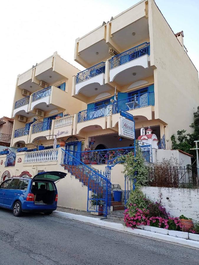 Апартаменти Alexia House Неос-Мармарас Екстер'єр фото